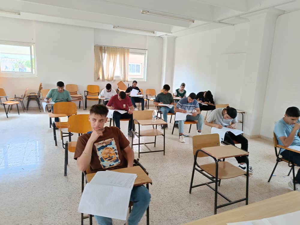 كلية القانون بالجامعة تشهدُ انطلاق الامتحانات الجُزئية كلية القانون بالجامعة تشهدُ انطلاق الامتحانات الجُزئية