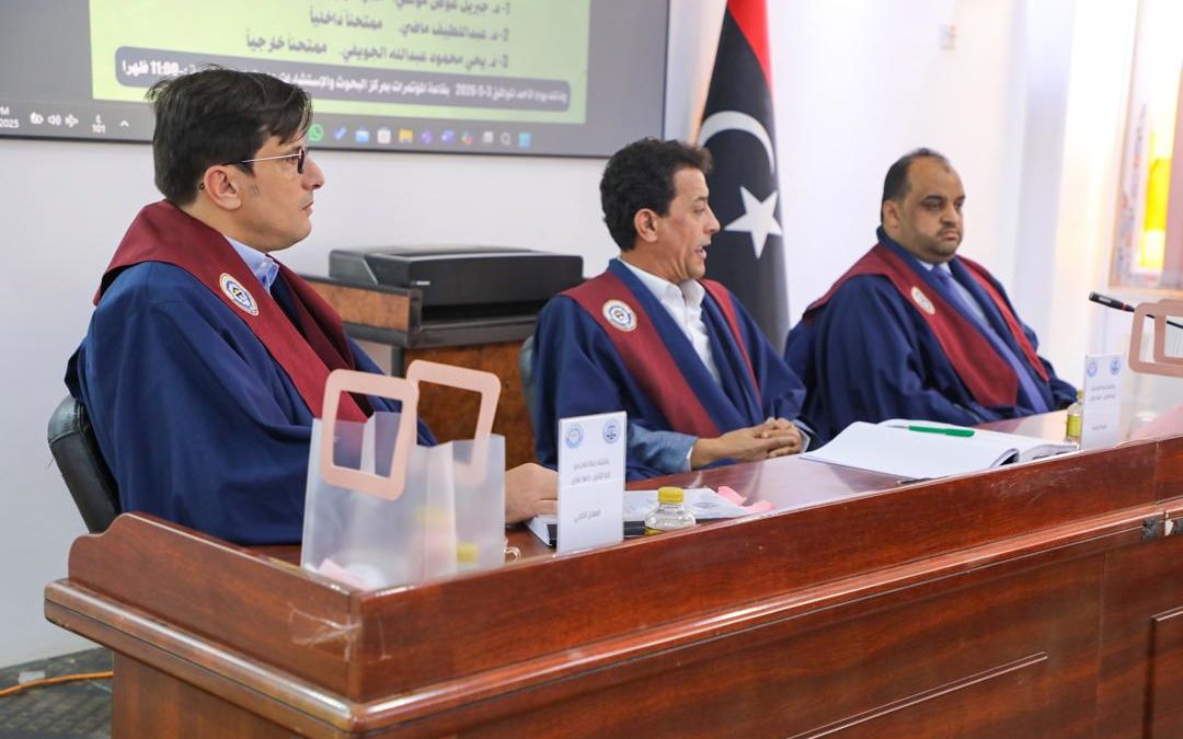 إجازة رسالة ماجستير بقسم القانون العام حول غرامة التأخير في عقود الإدارة الإدارية